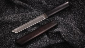 Нож Танто (дамаск, мореный граб, деревянные ножны)